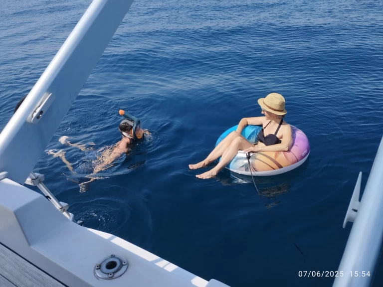 Yacht charter Cannes billig Ferretti 36