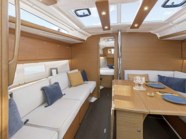 Uthyrning Segelbåt  i Port-Camargue - Dufour Dufour 390 Grand Large