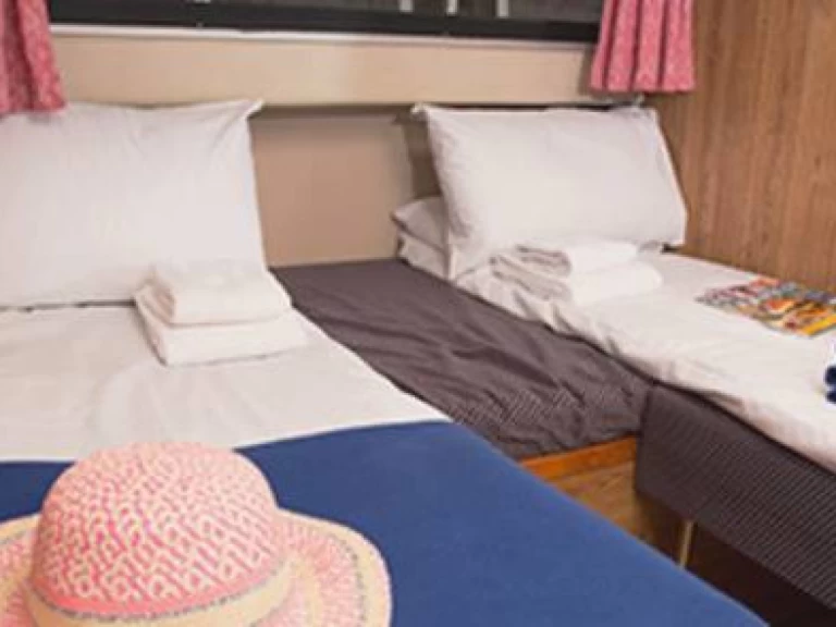 Yacht charter Jarnac billig Cirrus A