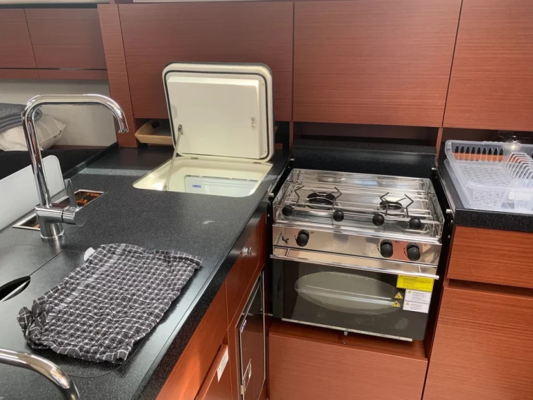 Hyr en Hanse Hanse 418 Kavála 