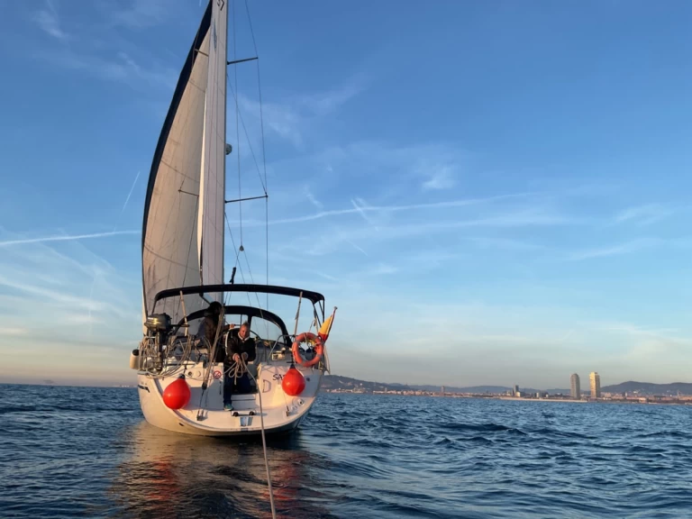 Uthyrning Barcelona - Bavaria Cruiser 37 av Samboat 