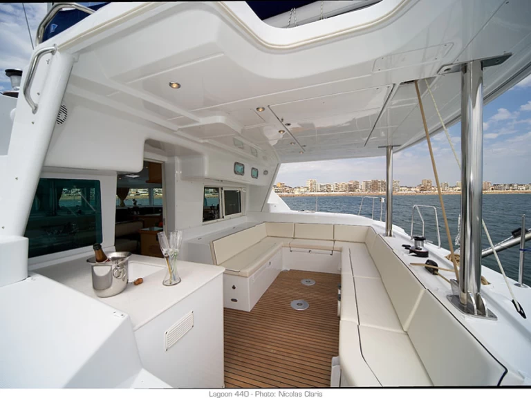 Katamaran  för uthyrning Preveza till det bästa priset 