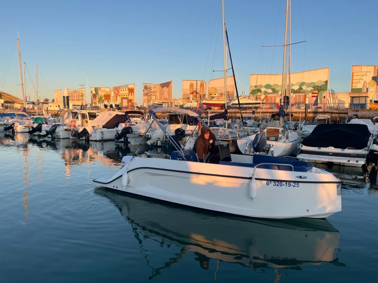 Uthyrning Motorbåt  i El Puerto de Santa María - Bey Yacht Bey 18