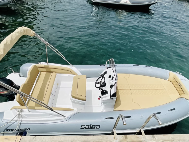 Hyr en Salpa Salpa Soleil 20 Sorrento 