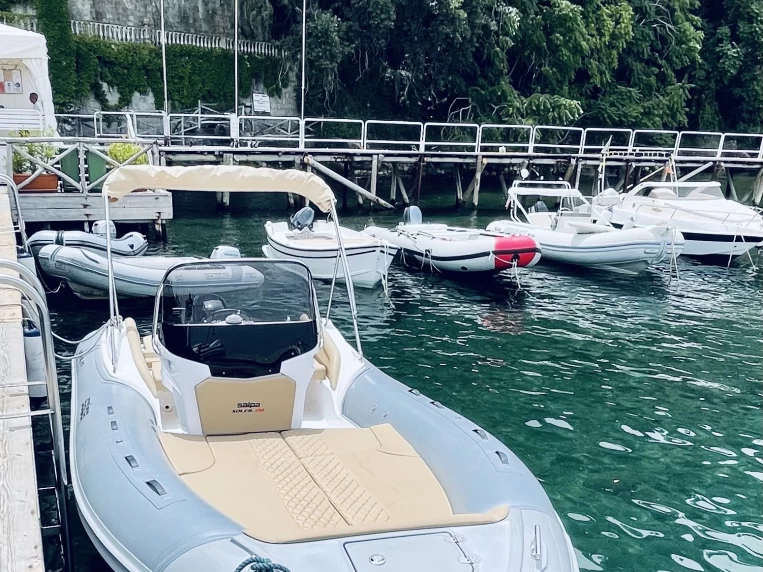 Hyra RIB med eller utan skeppare Salpa Sorrento 