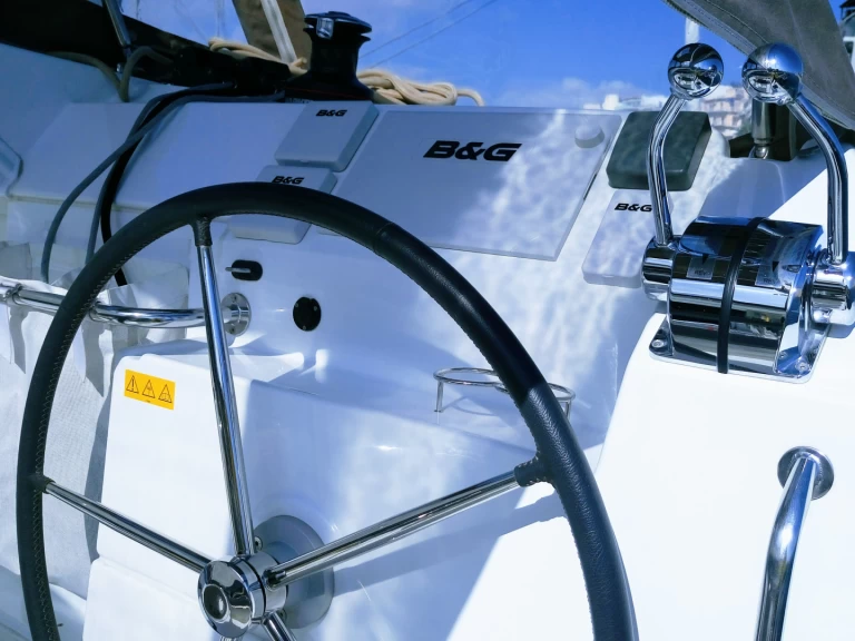 Lagoon Lagoon 39 charter bareboat eller skeppad i Pórto Chéli