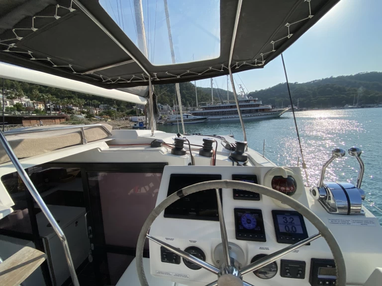 Uthyrning Katamaran  i Fethiye - Fountaine Pajot Astrea 42