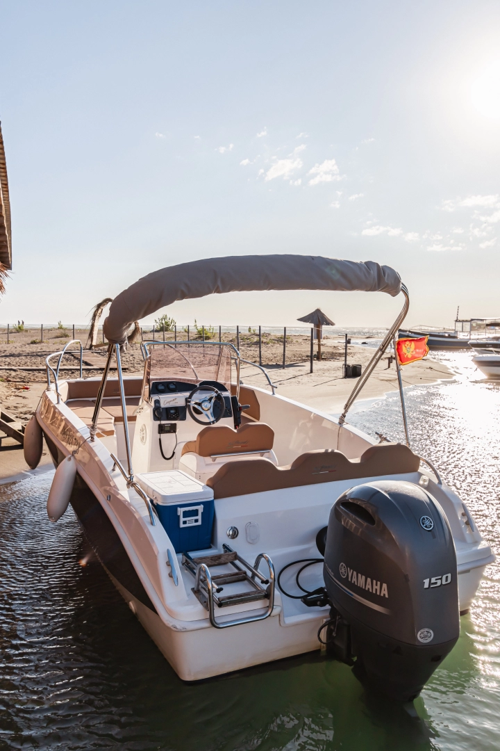 Båtuthyrning Idea Marine IDEA 58 i Ulcinj på Samboat 