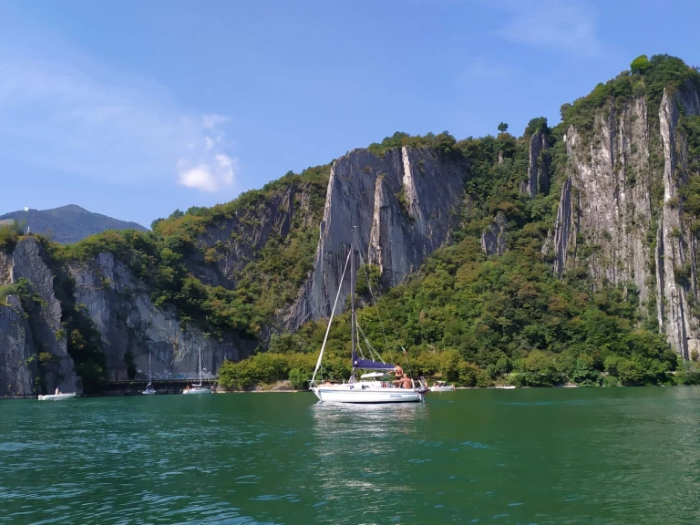 Hyr en cantiere archetti Motoscafo Lovere 