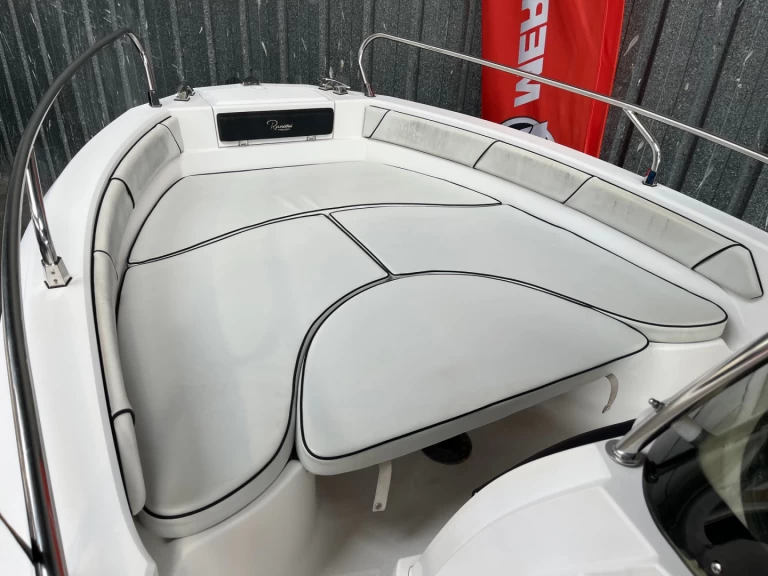 Hyr en Ranieri Voyager 18 S Gruissan 