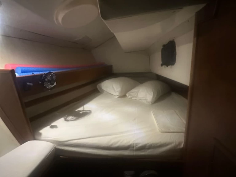 Yacht charter Aten billig Apollo 12