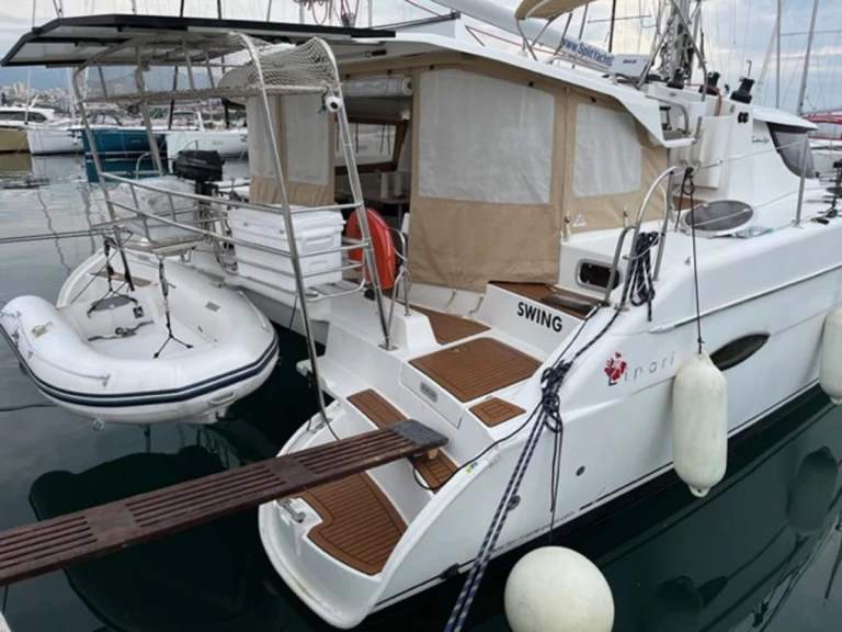 Fountaine Pajot Lipari 41 charter bareboat eller skeppad i Trogir 