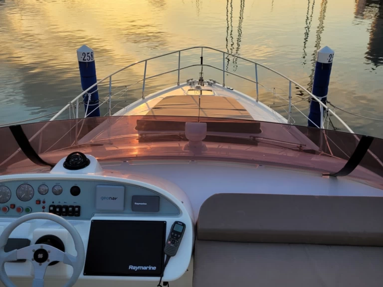 Hyr en CARNEVALLI 130S Tribunj 