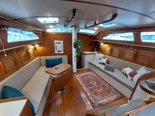 Uthyrning Segelbåt  Irwin med en båtlicens 