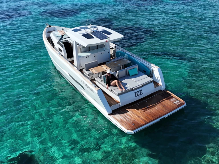 Uthyrning Cannigione - Fjord Fjord 44 Open av Samboat 