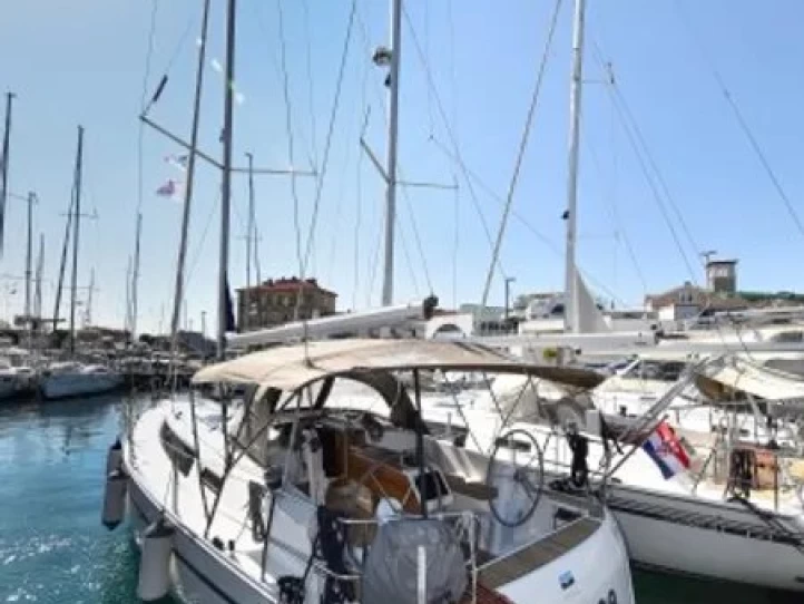 Yacht charter Zadar billig Cruiser 37