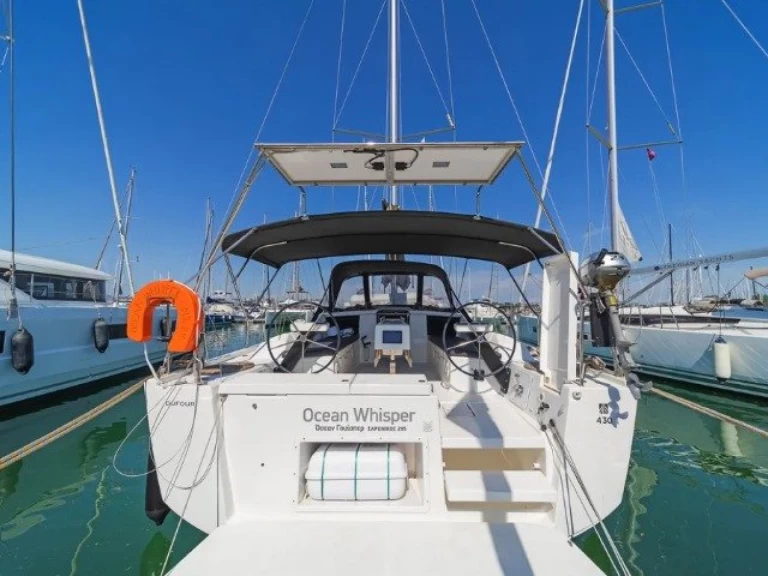 Uthyrning Ávdira - Dufour Dufour 430 av Samboat 