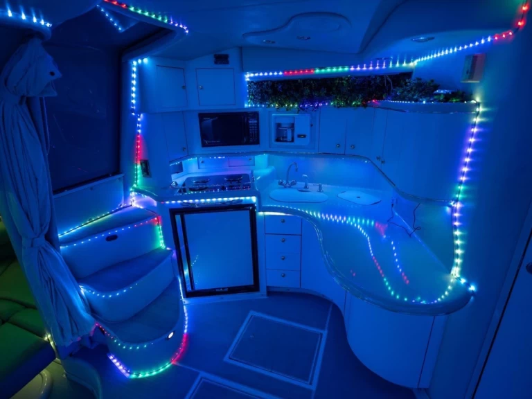 Hyr en Sea Ray Sea Ray 400 Sundancer Miami  