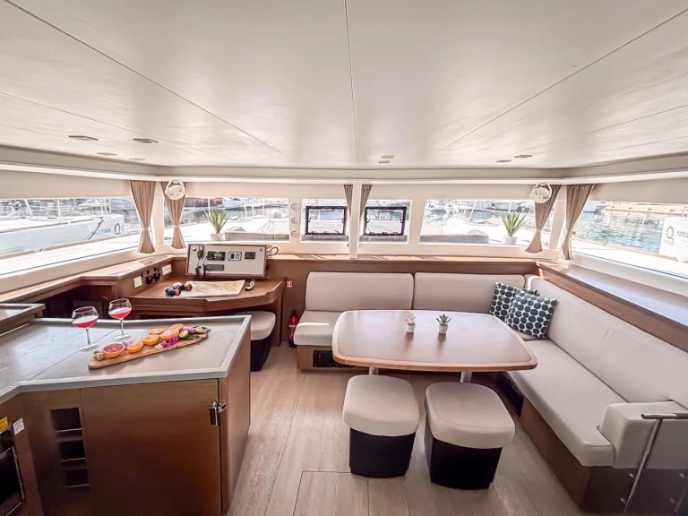 Uthyrning Katamaran  i Primošten  - Lagoon Lagoon 450 F