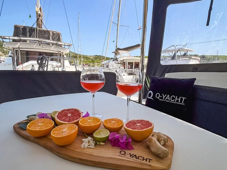 Båtuthyrning Lagoon Lagoon 450 F i Primošten  på Samboat 