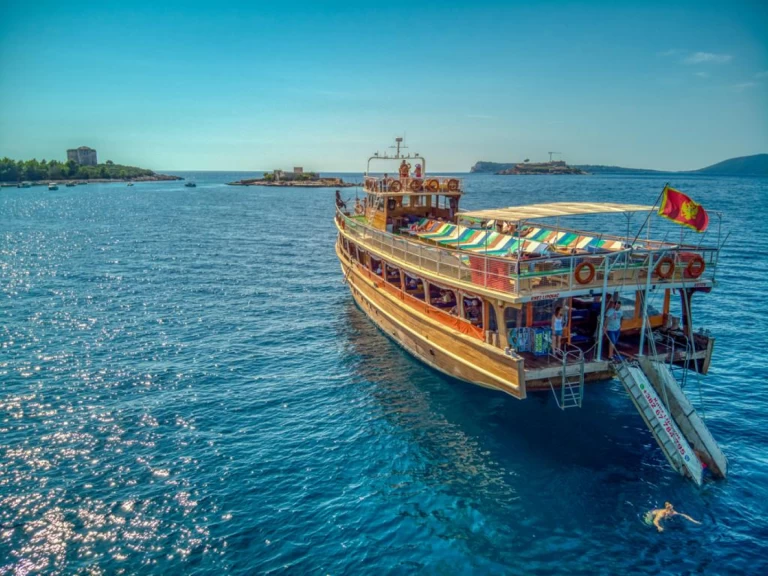 Yacht charter Tivat billig craft