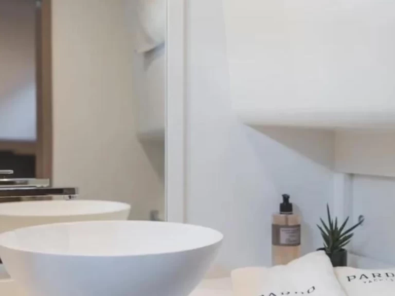 Hyr en Pardo Yachts Pardo 50 Ibiza Town 