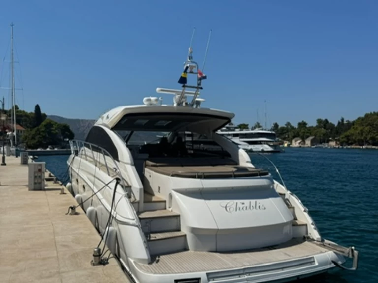 Båtuthyrning Princess Princess V53 i Makarska på Samboat 