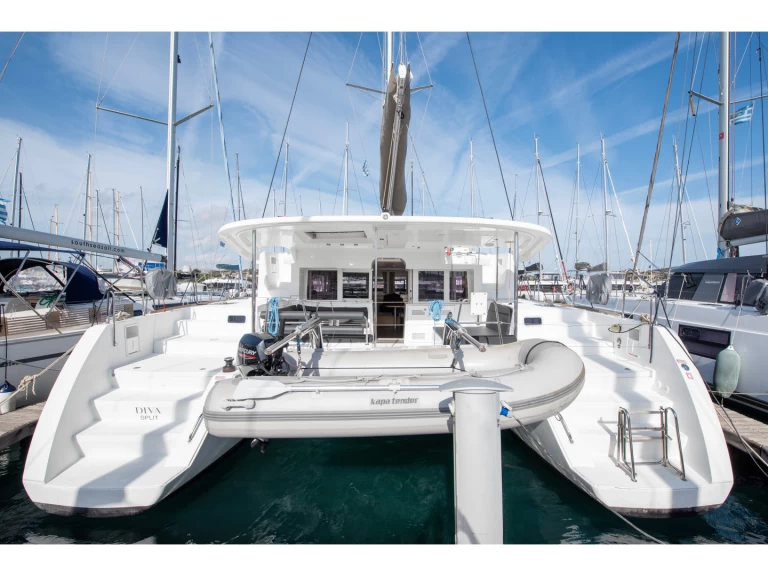 Båtuthyrning Lagoon Lagoon 450 F i Lavrio på Samboat 