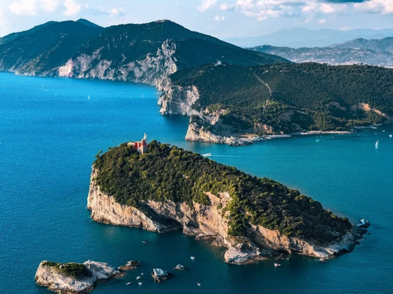 Hyra Motorbåt  med eller utan skeppare Mimi La Spezia 