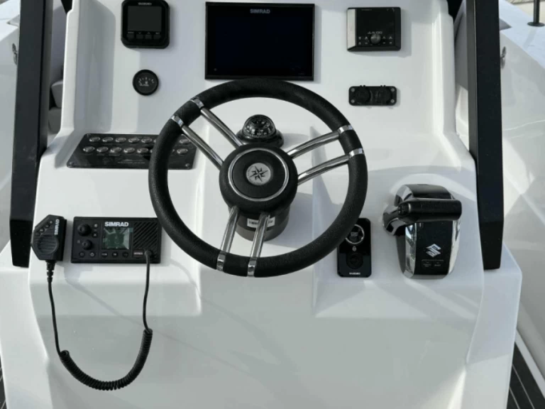 Hyra Motorbåt  med eller utan skeppare GRANDE MARE 29 Trogir  