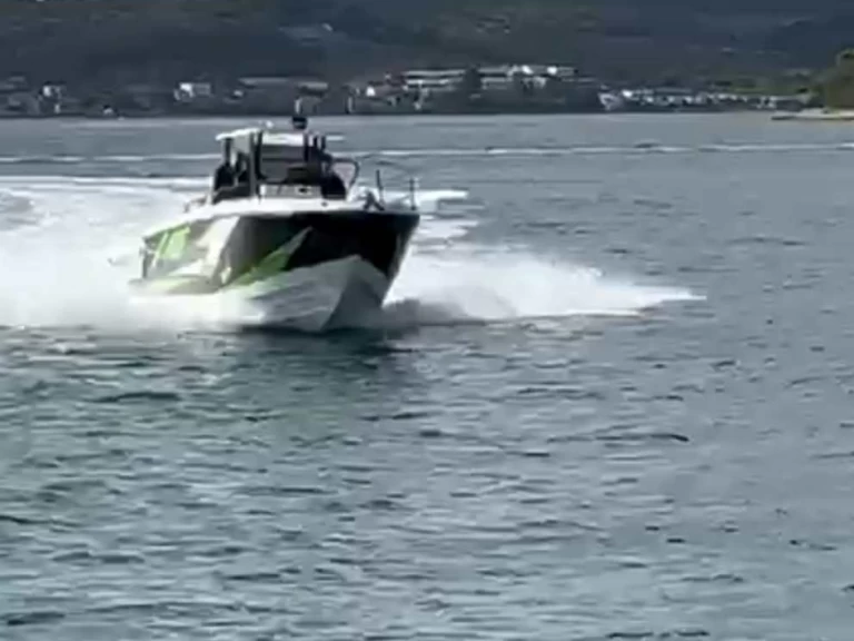 Uthyrning Motorbåt  GRANDE MARE 29 med en båtlicens 