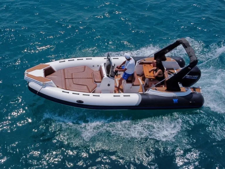 RIB för uthyrning Bormes-les-Mimosas till det bästa priset 