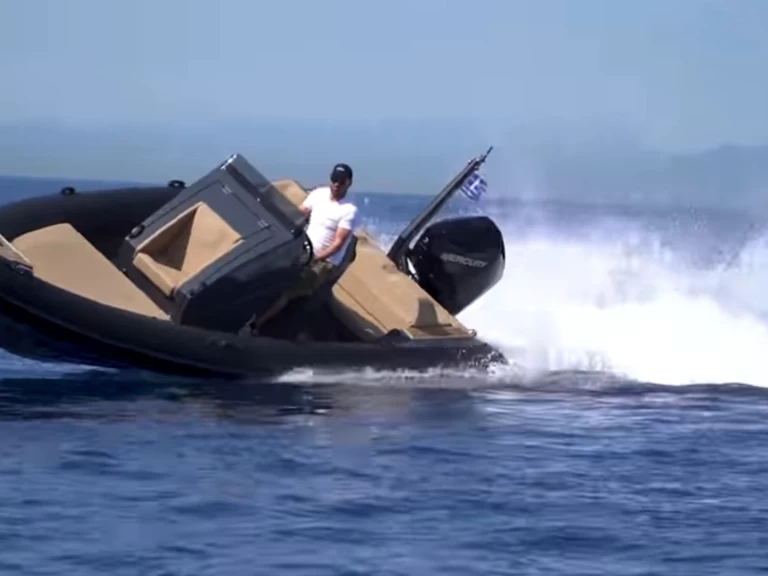 Hyra Motorbåt  med eller utan skeppare DIVERIB Mykonos (City) 