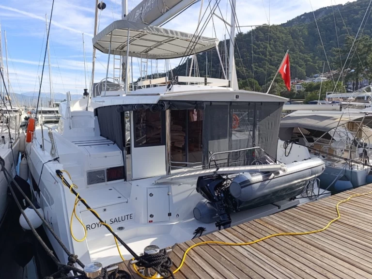 Yacht charter Fethiye billig Bali 4.6