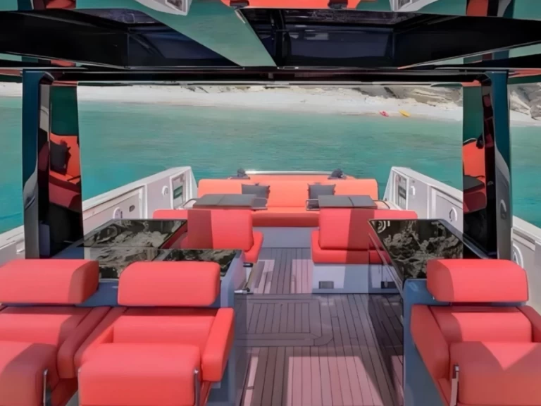 Hyr en Fjord Fjord 48 Open Ibiza Town 