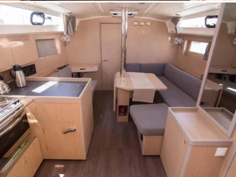 Uthyrning Segelbåt  i Gouvia - Bénéteau Oceanis 41.1