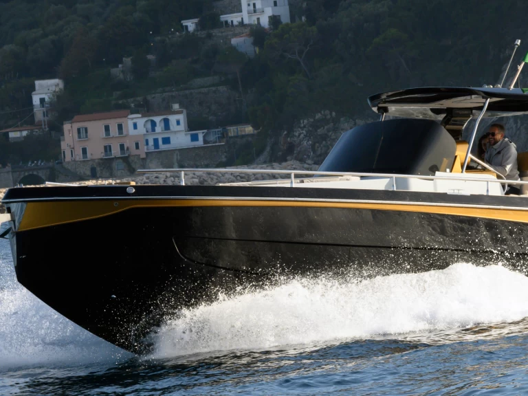 Yacht charter Porto di Amalfi Marina Coppola billig 38