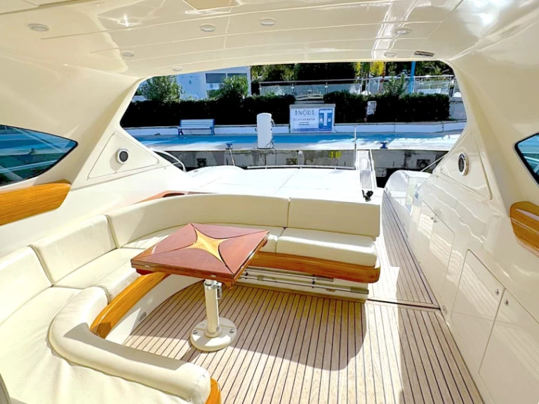 Hyra Motorbåt  med eller utan skeppare Conam Tropea 