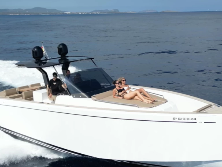 Hyr en Planazo 43 Ibiza Town 