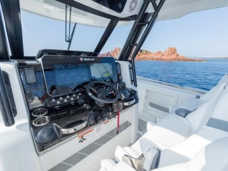 Båtuthyrning Wellcraft 38 T TOP i Marigot på Samboat 