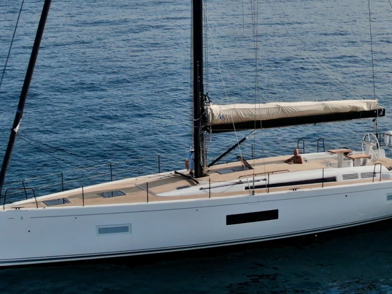 Yacht charter Portisco billig First 53