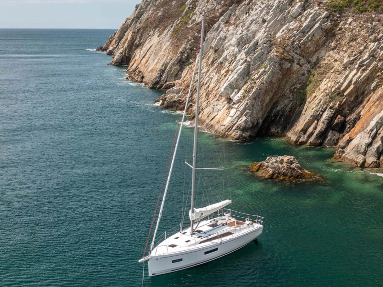 Yacht charter Fiskárdo billig Oceanis 37.1