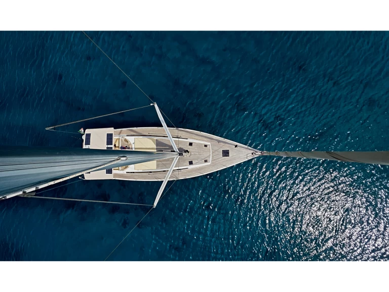 Yacht charter Rome billig D&D Kufner 54