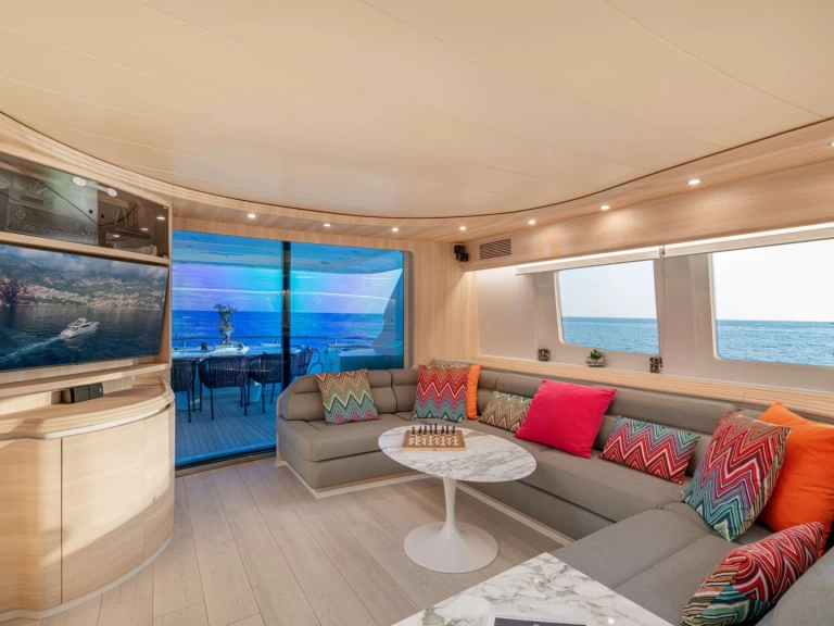 Uthyrning Lyx yacht Maiora med en båtlicens 