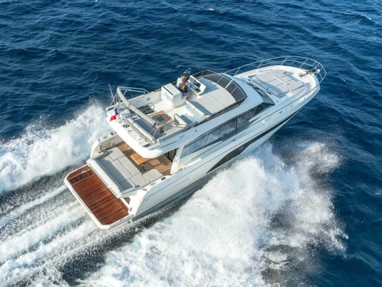 Båtuthyrning Jeanneau Prestige 590 i Sukošan på Samboat 