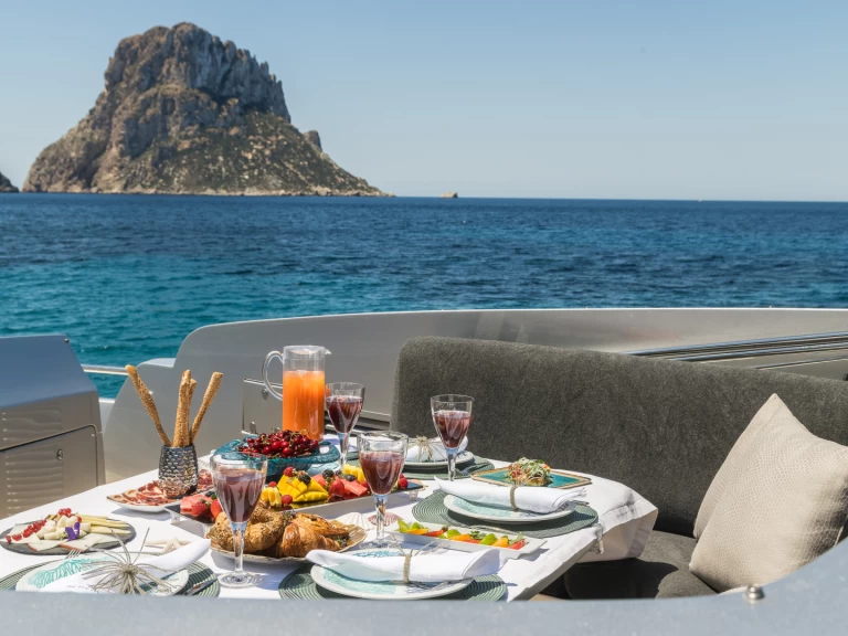 Båtuthyrning Pershing Pershing 90 i Ibiza Town på Samboat 