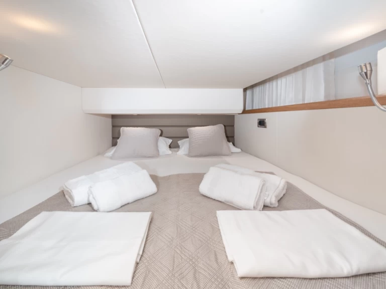 Uthyrning Motorbåt  i Makarska - Galeon Galeon 430 Skydeck