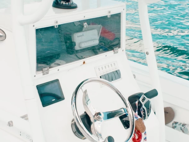 Yacht charter Le Gosier billig Forbin 23