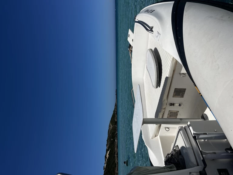 Zar Zar 47 charter bareboat eller skeppad i Saint-Florent