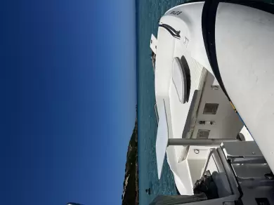 Zar Zar 47 charter bareboat eller skeppad i Saint-Florent